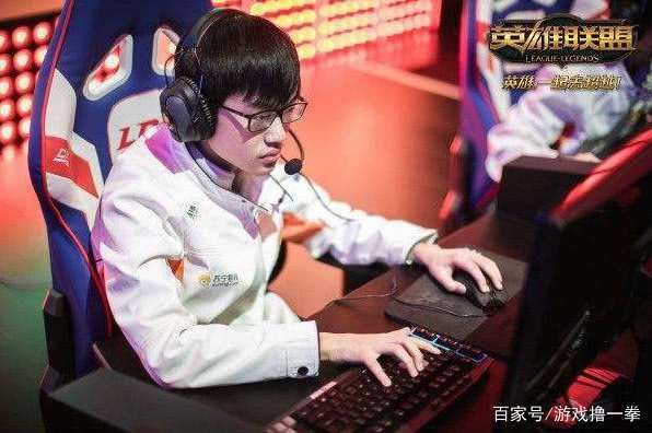 开云平台体验金包含Rookie新星赛况扑朔迷离表现惊艳阿森纳今夜单刀错失，风云突变曼城清晨造点机会都惊呆了的词条